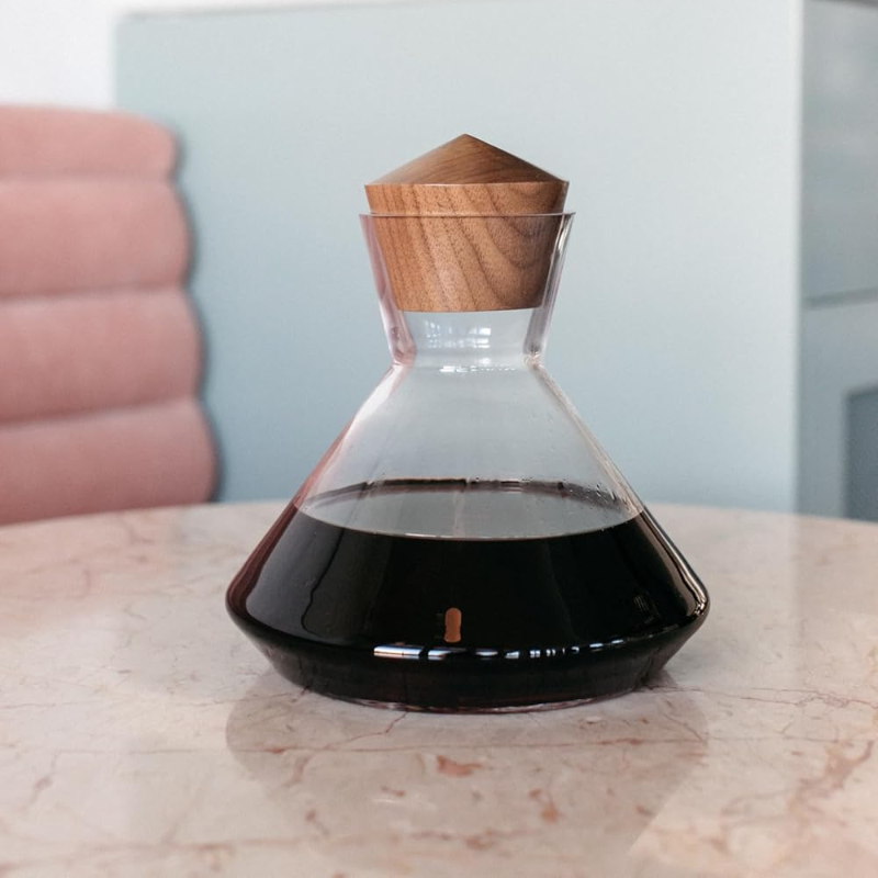 Crystal Wine Decanter Set With Built In Aerator