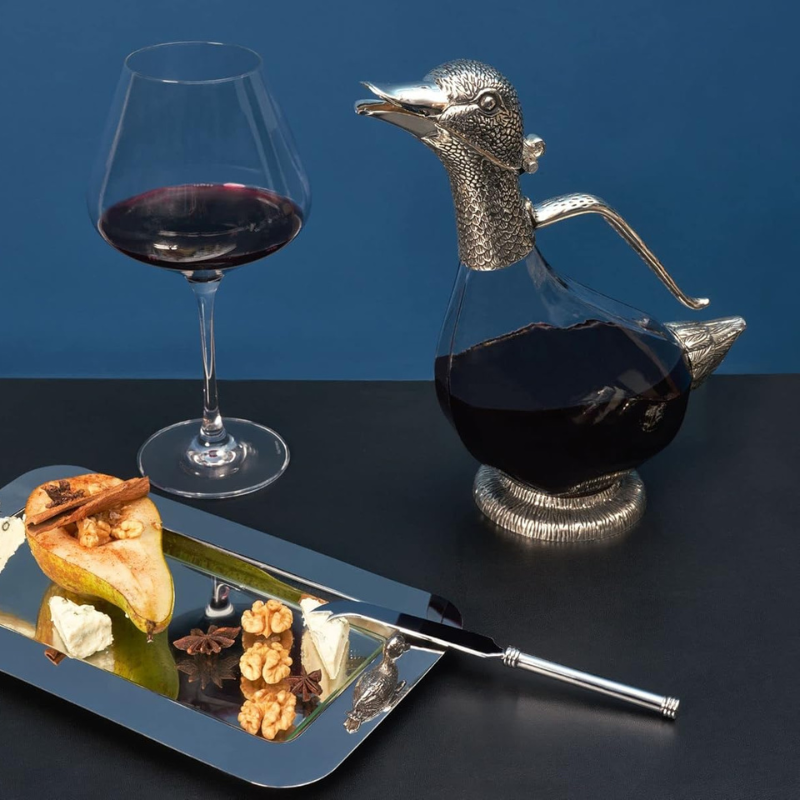 Duck Shape Wine Decanter With Sculpted Handle