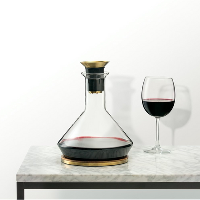 Modern Ergonomic Design Glass Wine Decanter